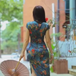 旗袍小姐姐打伞素材视频,旗袍小姐姐的优雅瞬间